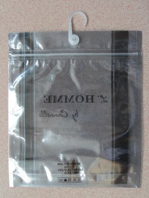 পুরুষদের আন্ডারওয়্যার / গার্মেন্টস জন্য হ্যাঙ্গার / হুক এবং জিপ লক সঙ্গে জল প্রমাণ পলি ব্যাগ