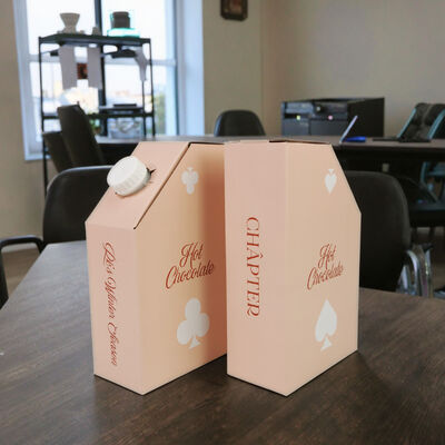 আইএসও এসজিএস সার্টিফাইড ব্যাগ ইন বক্স কাস্টমাইজড প্রিন্টিং স্কয়ার রেক্টাঙ্গুলার প্যাকেজিং অফারিং এবং নিরাপদ তরল স্টোরেজ সলিউশন